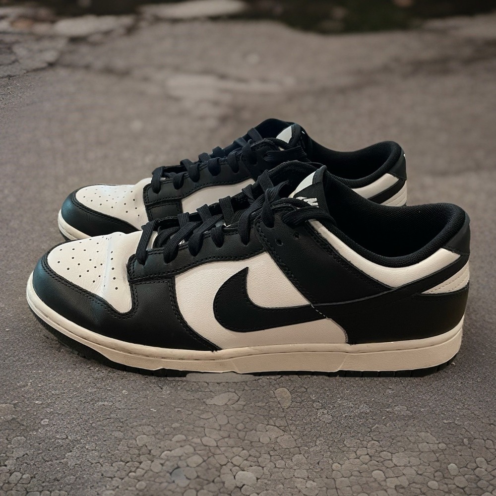 Mens 9 NIKE Dunk Low Retro Panda Black White DD1391-10 Sneakers Shoes